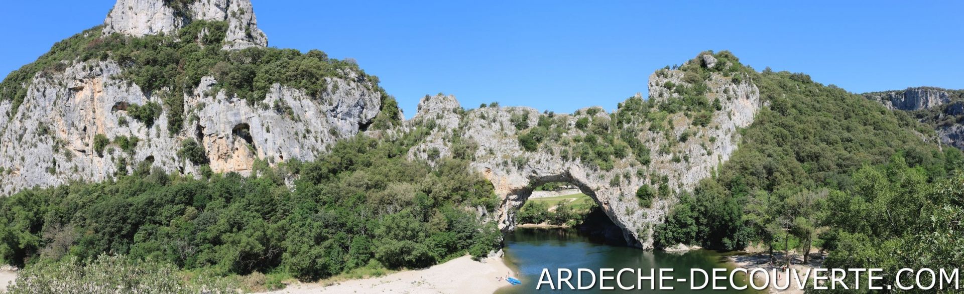 Le pont d'arc en Ardèche